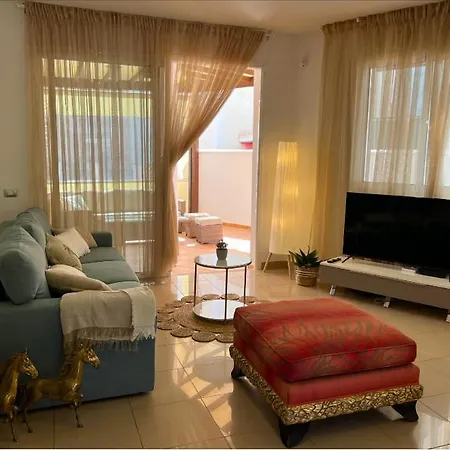 Yaylyan's Apartment *