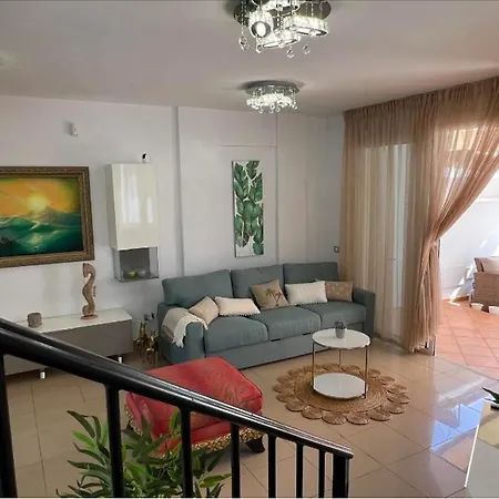 Yaylyan's Apartment Costa Adeje (Tenerife)